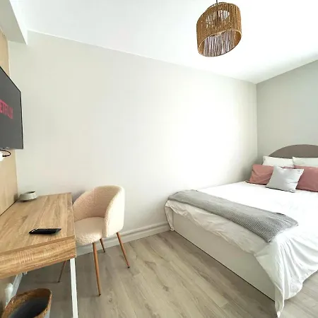 Le Compans: Exceptionnel T5 En Berges Du Canal Apartamento